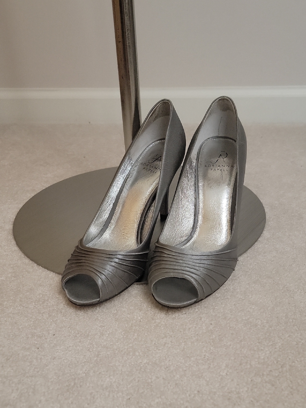 Adrianna Papell silver dressy heels